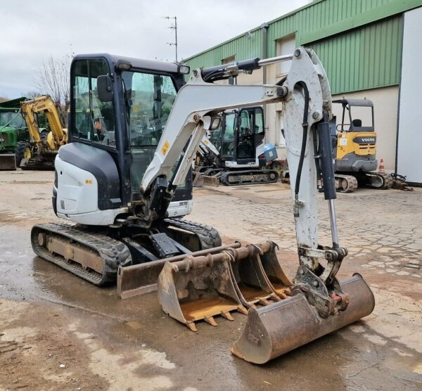 Mini-pelle Kubota U27-4 – Image 3