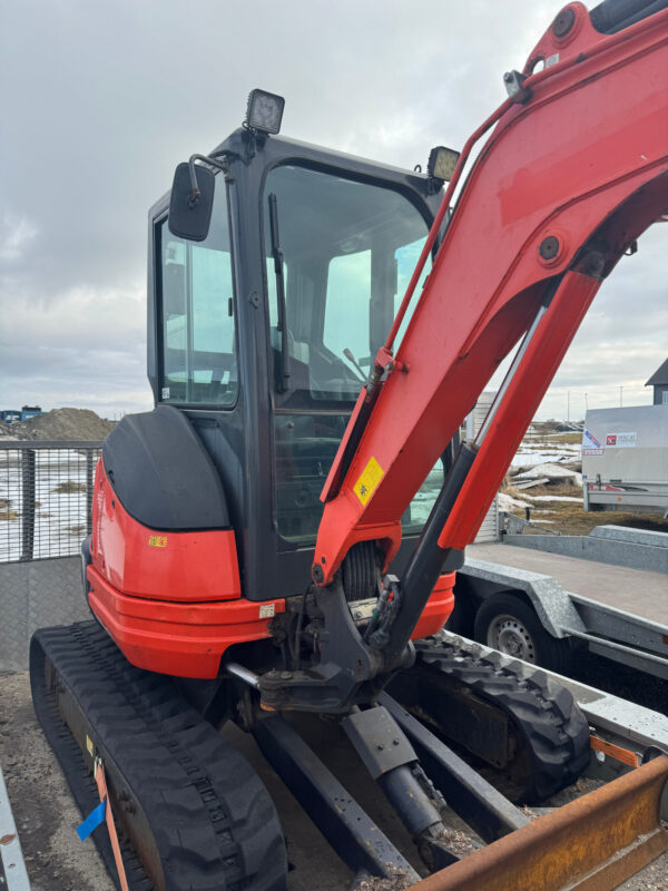 Mini pelle Kubota U 25 4 avec remorque – Image 6