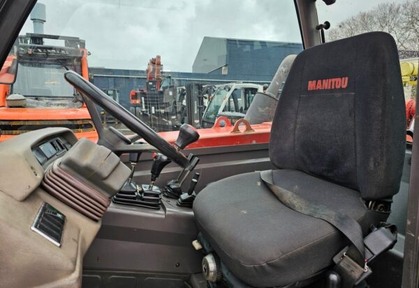 Chariot télescopique Manitou MT 1435 SL – Image 9